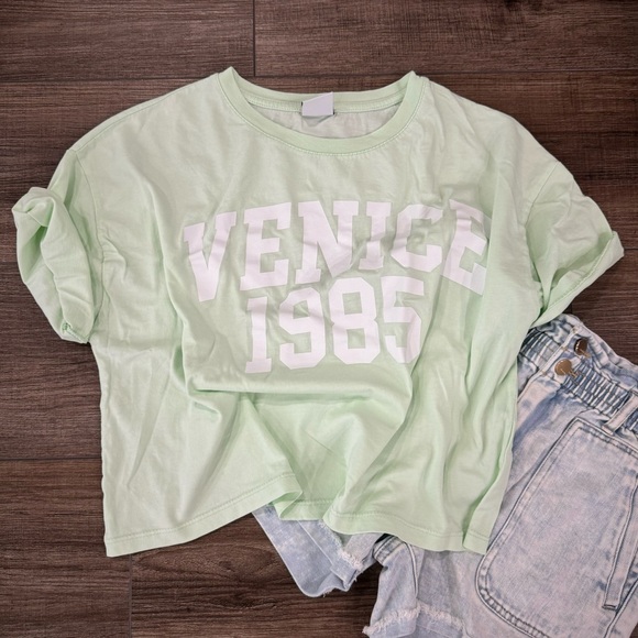 ZARA boxy crop top - Picture 1 of 3